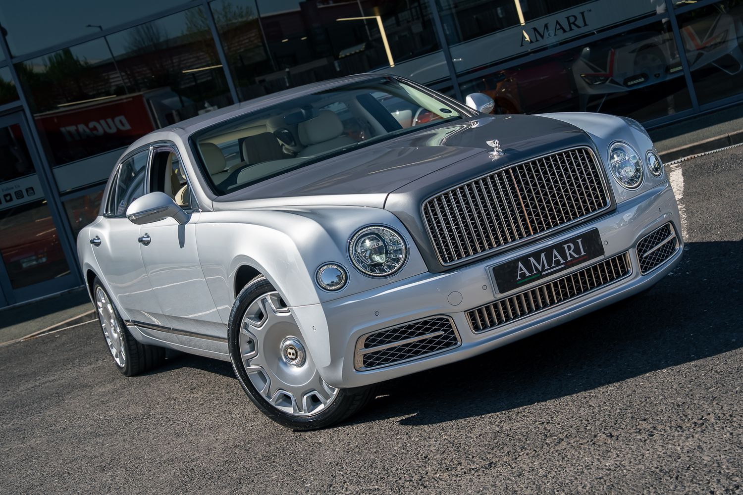 Bentley Mulsanne EWB Mulliner – Centenary Specification V8 Extended Wheelbase