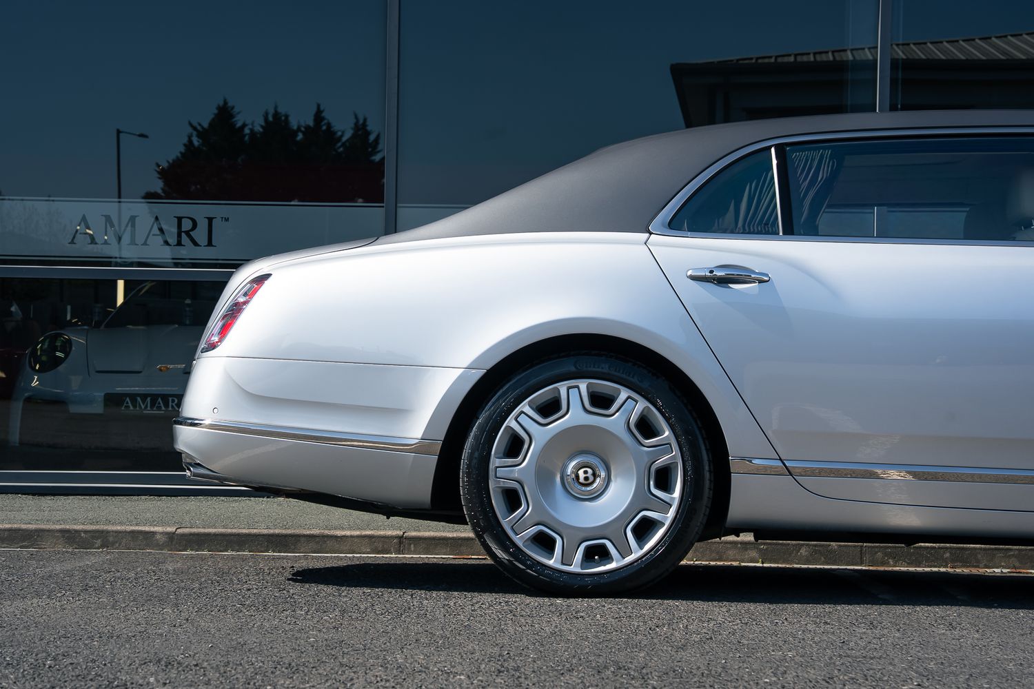 Bentley Mulsanne EWB Mulliner – Centenary Specification V8 Extended Wheelbase
