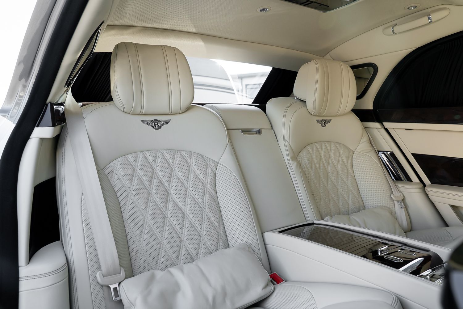 Bentley Mulsanne EWB Mulliner – Centenary Specification V8 Extended Wheelbase