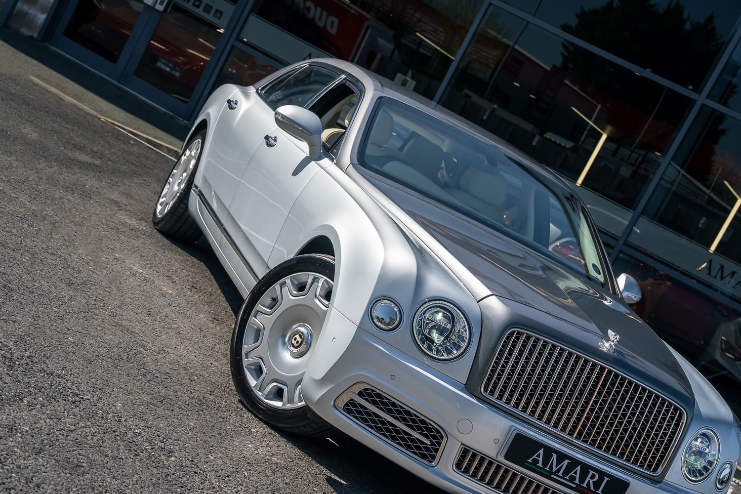 Bentley Mulsanne EWB Mulliner – Centenary Specification V8 Extended Wheelbase