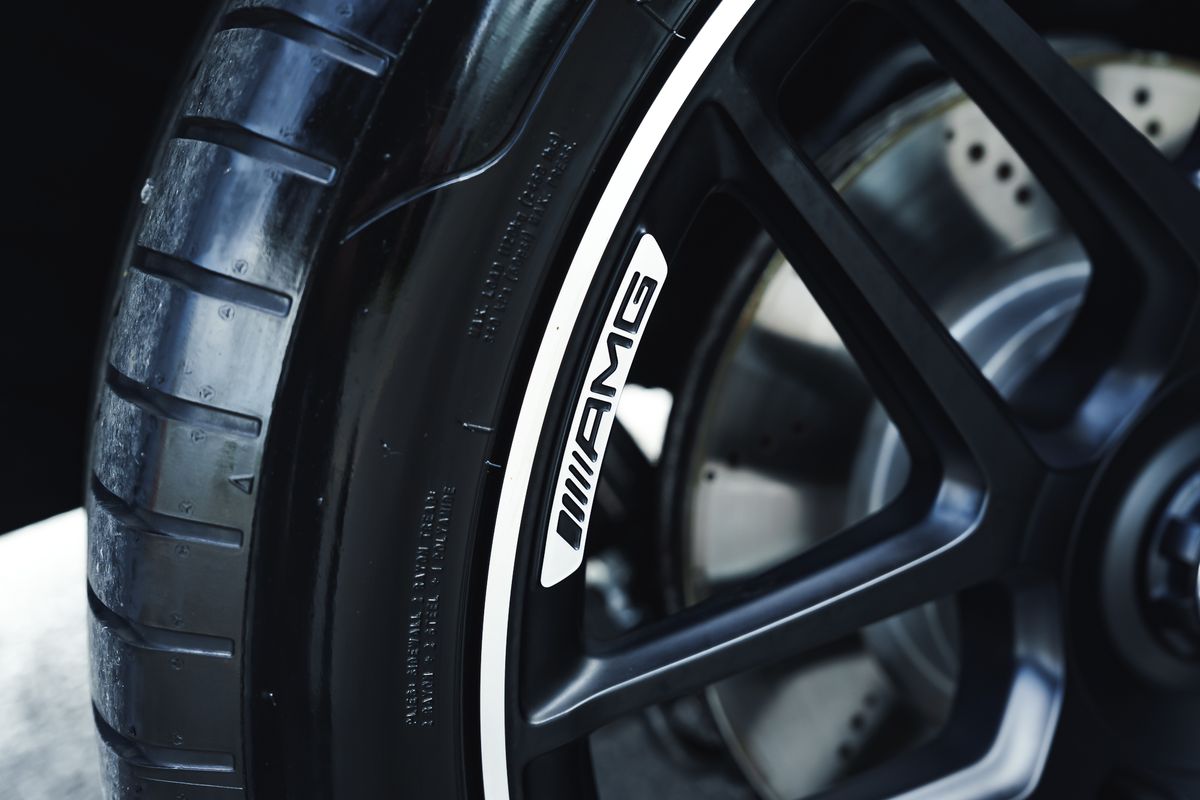 MERCEDES BENZ AMG G 63 Magno Edition
