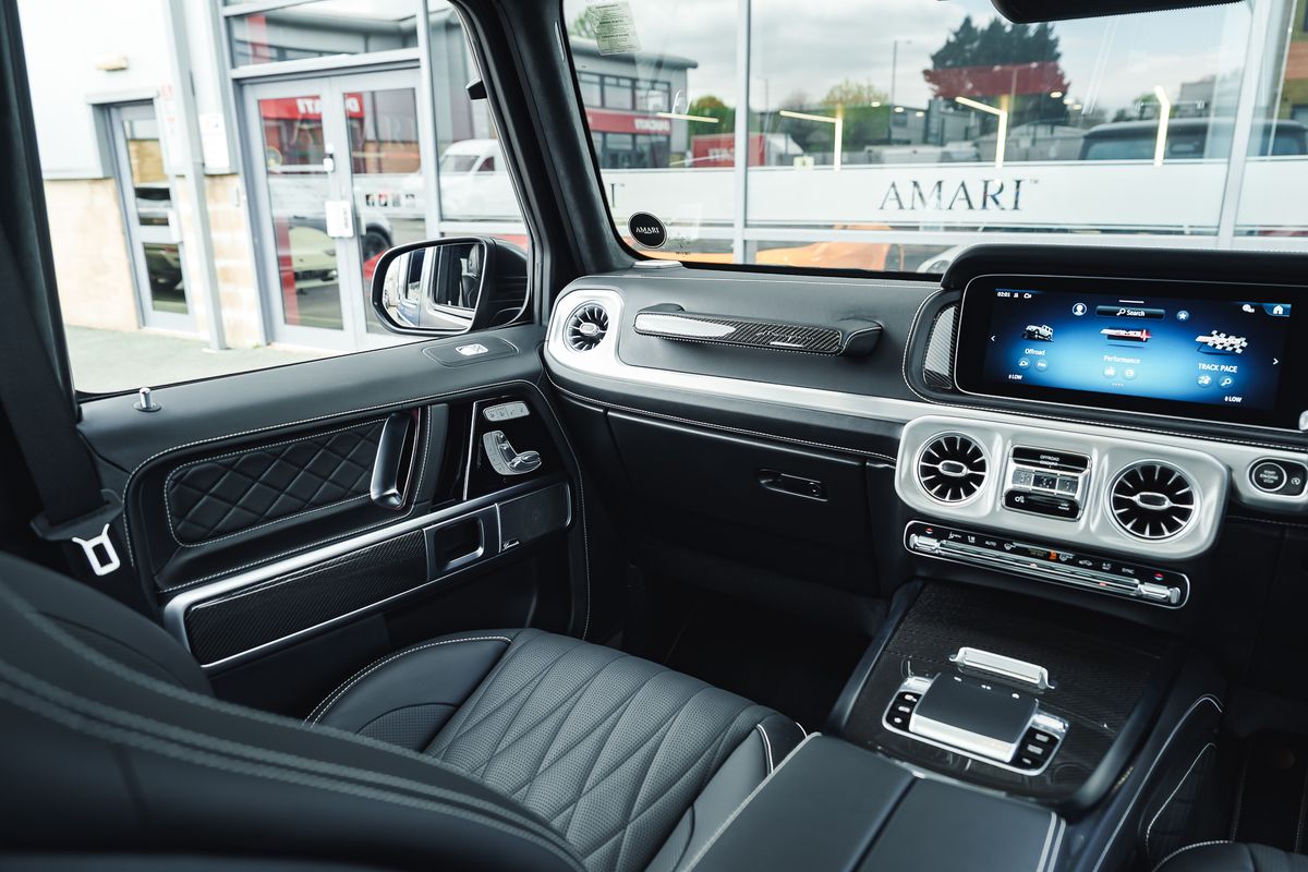 MERCEDES BENZ AMG G 63 Magno Edition