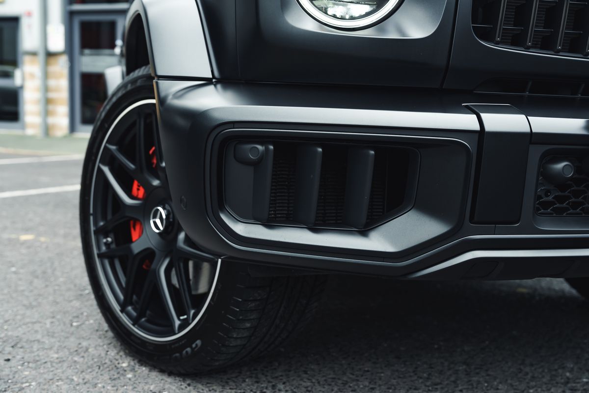 MERCEDES BENZ AMG G 63 Magno Edition