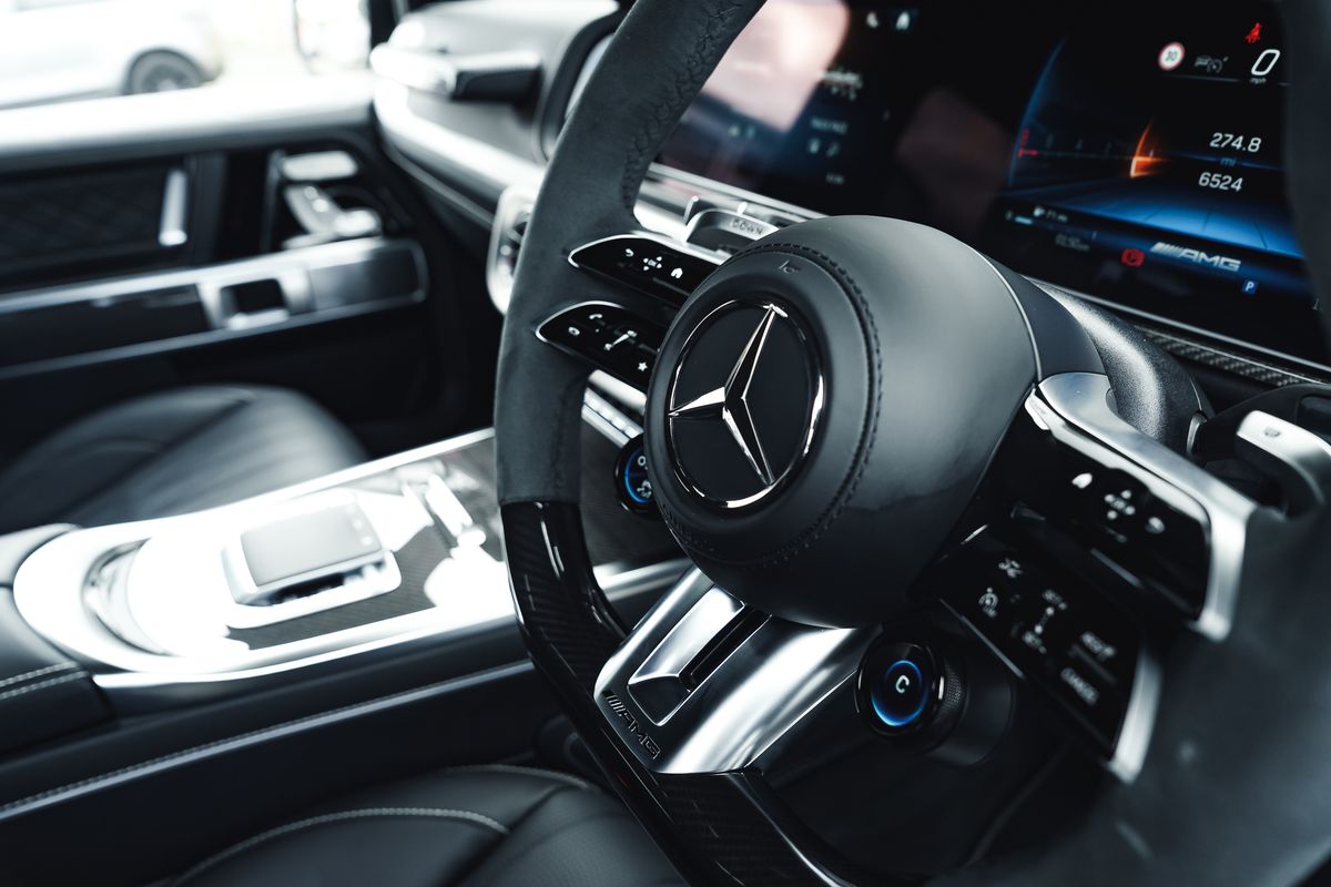 MERCEDES BENZ AMG G 63 Magno Edition