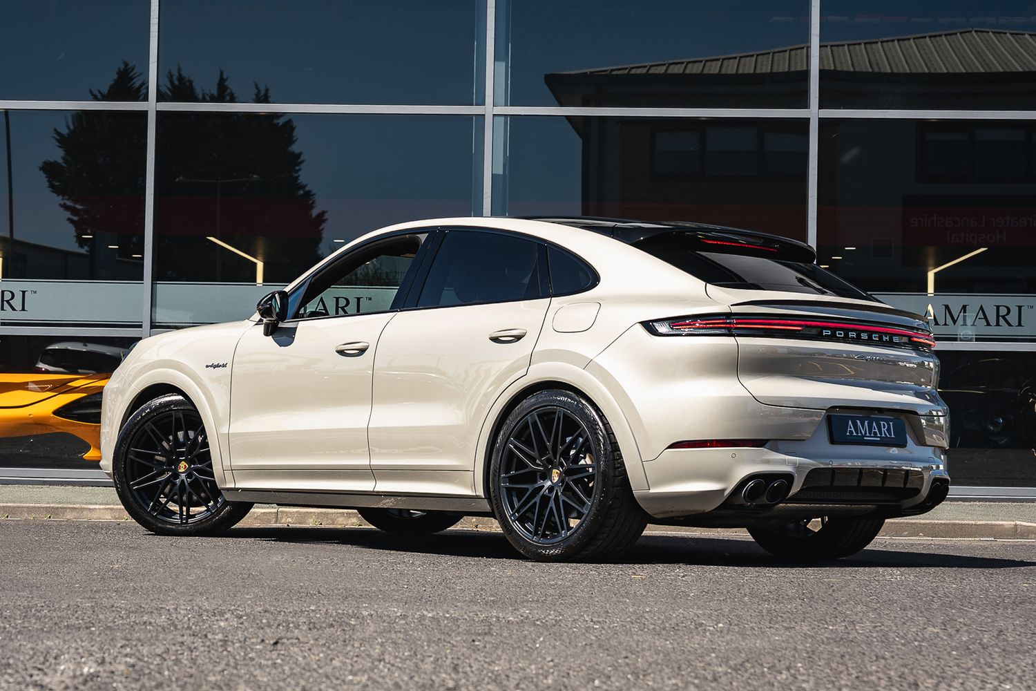 Porsche Cayenne V6 E-Hybrid Auto V6 E-Hybrid