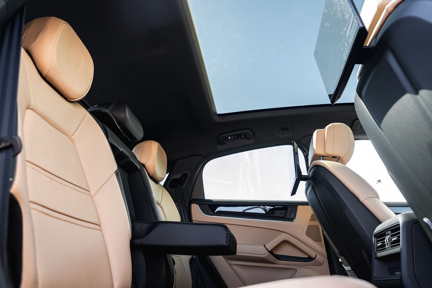 Porsche Cayenne V6 E-Hybrid Auto V6 E-Hybrid