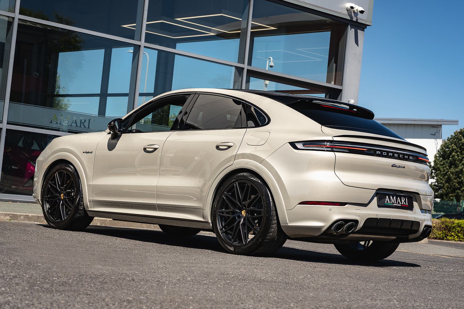 Porsche Cayenne V6 E-Hybrid Auto V6 E-Hybrid