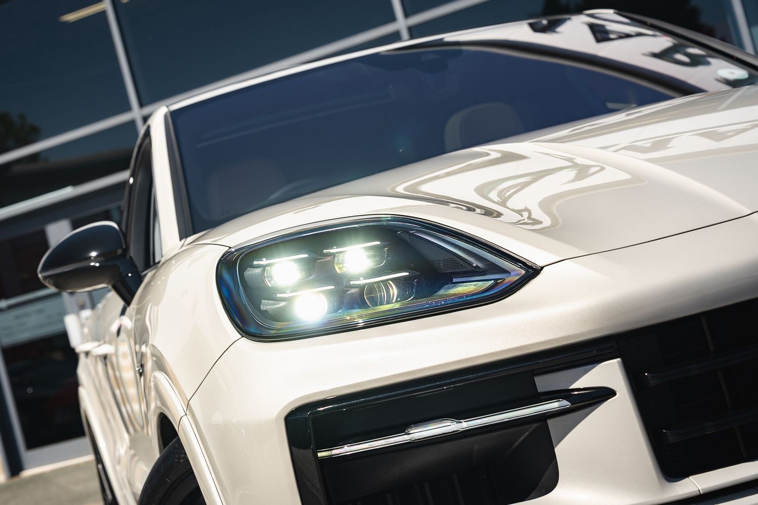 Porsche Cayenne V6 E-Hybrid Auto V6 E-Hybrid