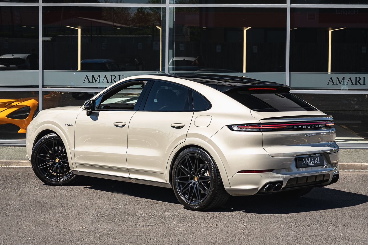 Porsche Cayenne V6 E-Hybrid Auto V6 E-Hybrid