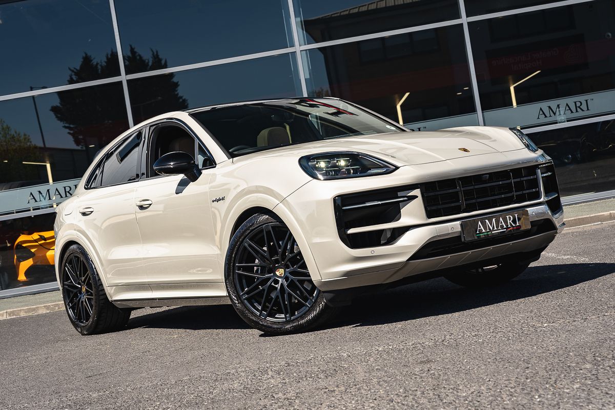 PORSCHE CAYENNE V6 E-HYBRID Coupe V6 E-Hybrid