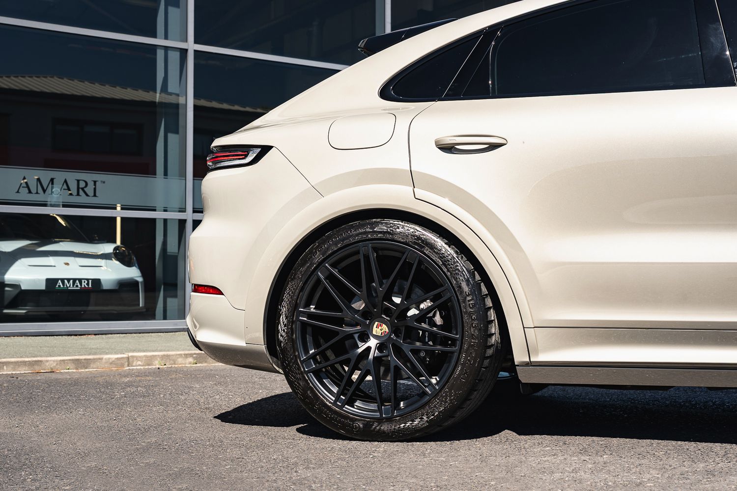Porsche Cayenne V6 E-Hybrid Auto V6 E-Hybrid