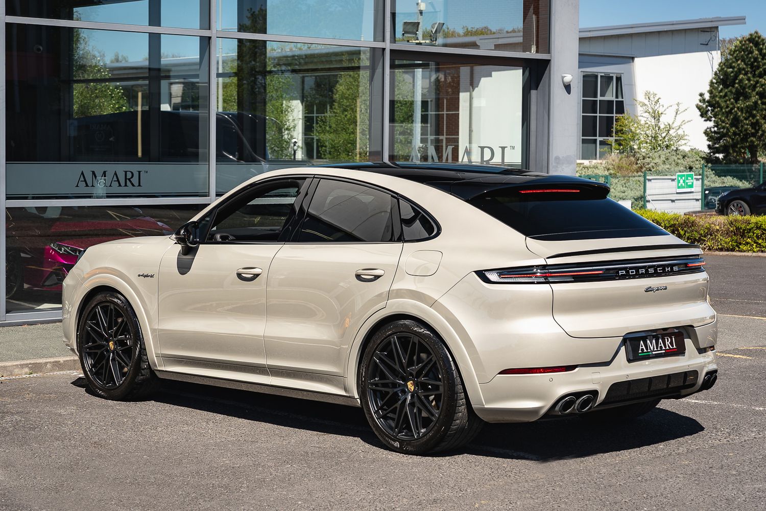 Porsche Cayenne V6 E-Hybrid Auto V6 E-Hybrid