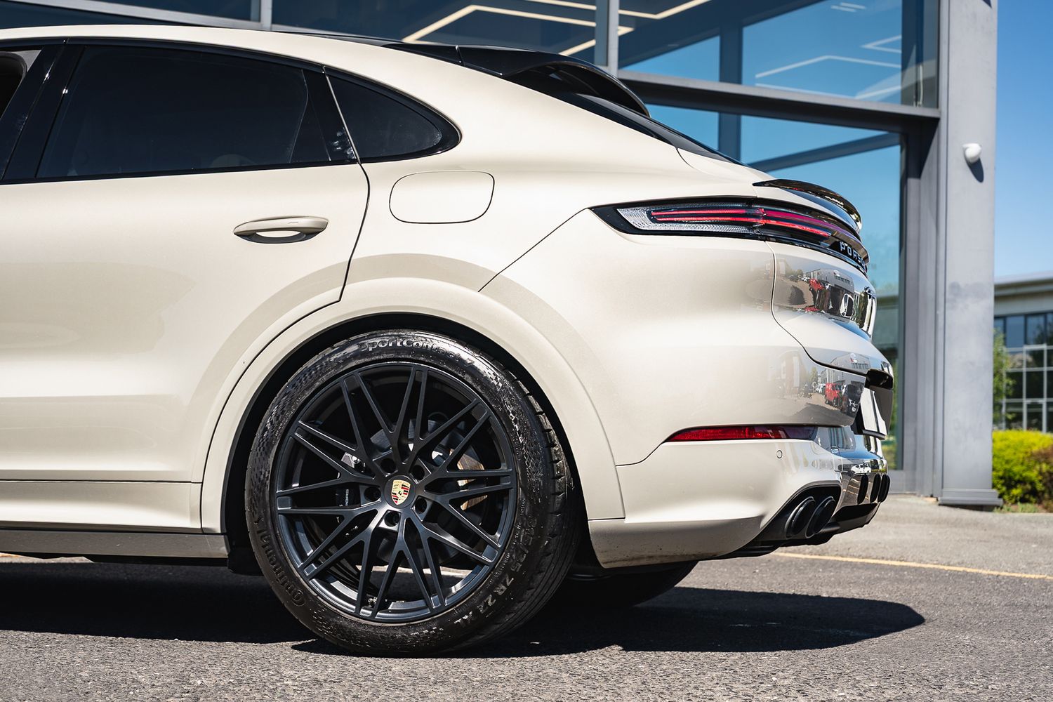 Porsche Cayenne V6 E-Hybrid Auto V6 E-Hybrid