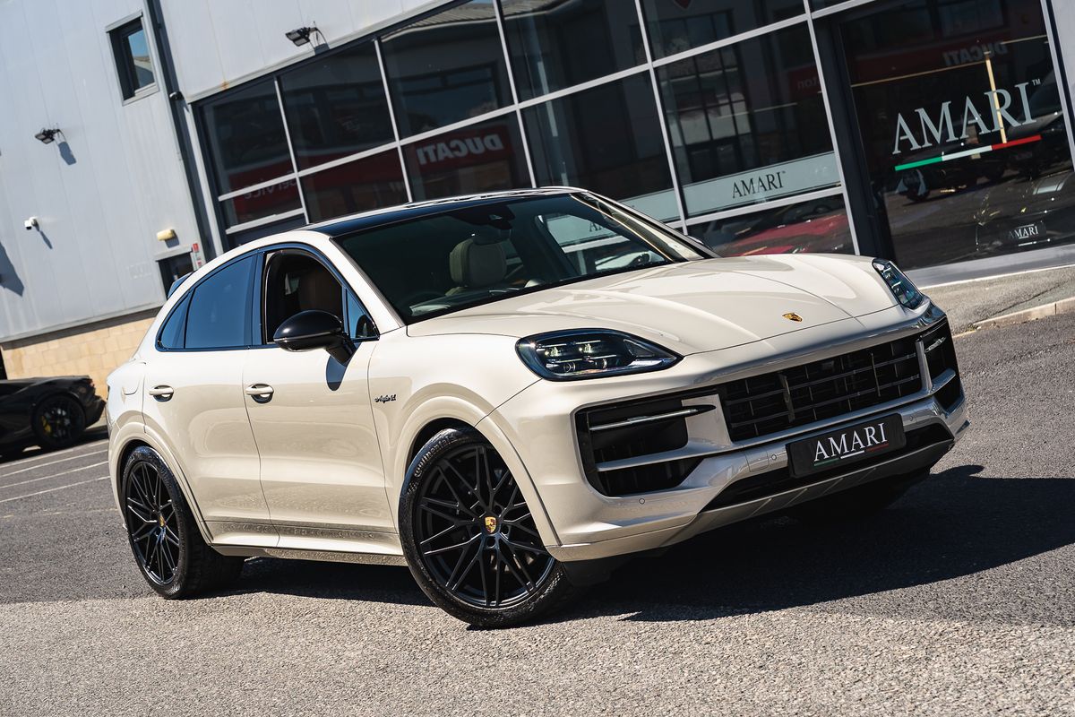PORSCHE CAYENNE V6 E-HYBRID Coupe V6 E-Hybrid