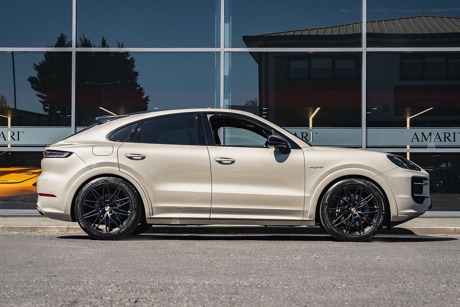 Porsche Cayenne V6 E-Hybrid Auto V6 E-Hybrid