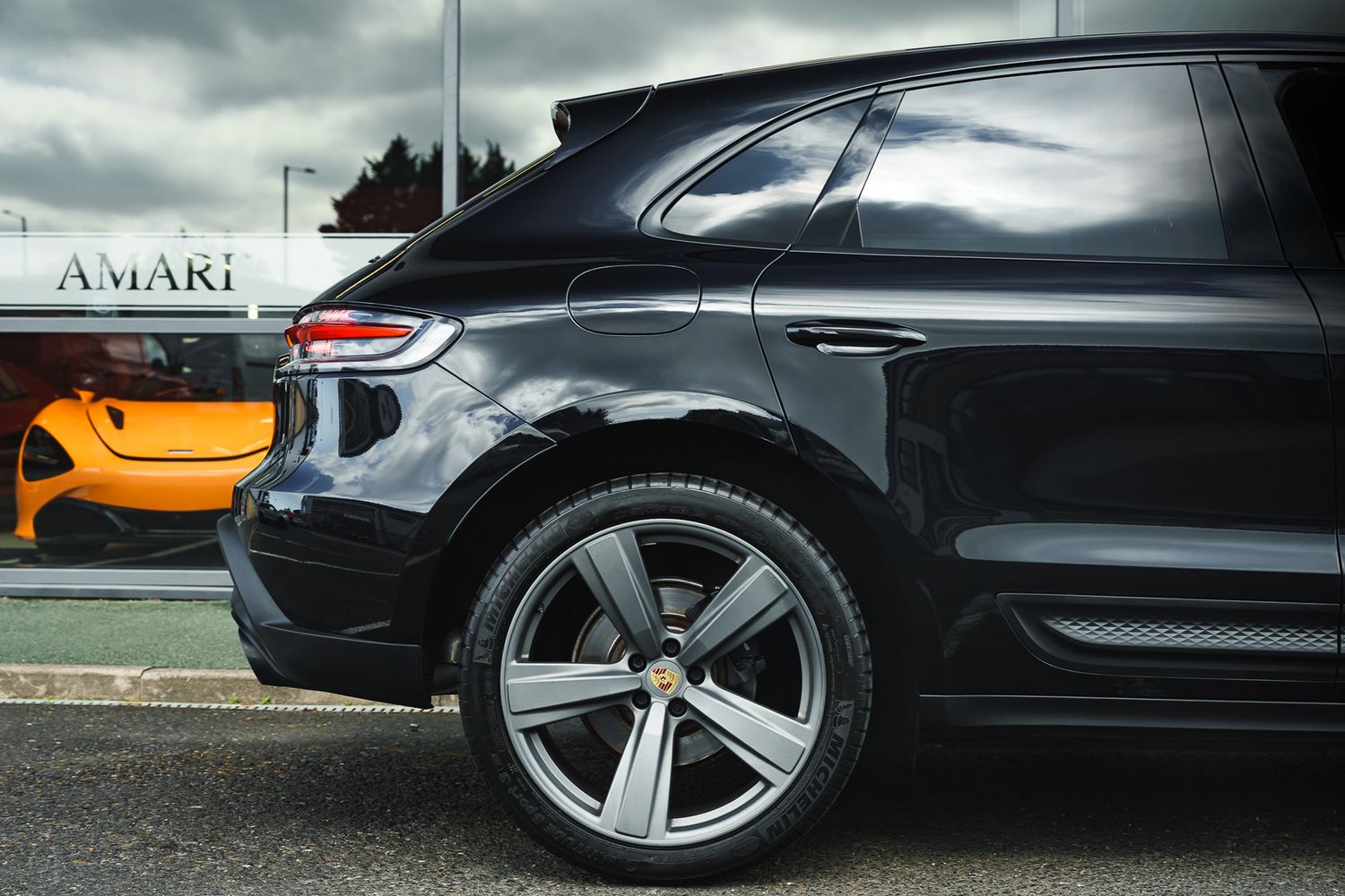 Porsche Macan Semi-Auto PDK