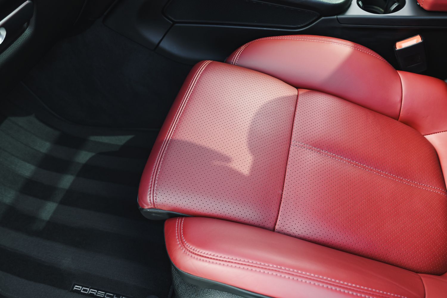 Porsche Macan Semi-Auto PDK