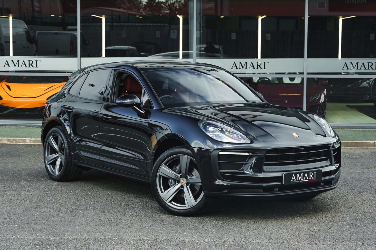 Porsche Macan Semi-Auto PDK