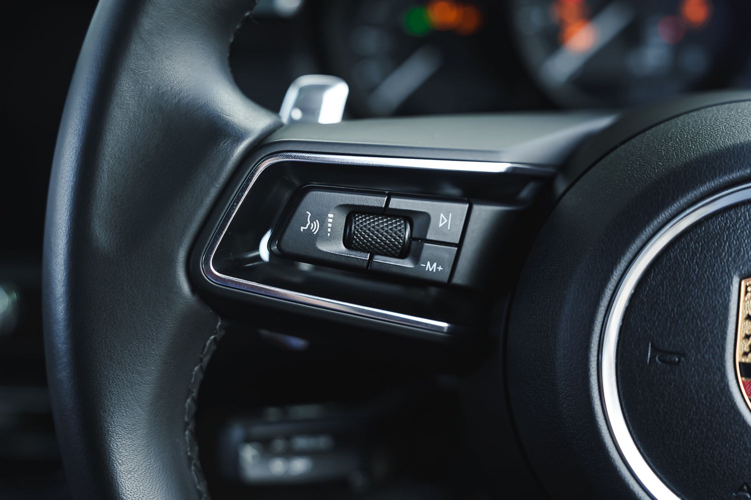 Porsche Macan Semi-Auto PDK