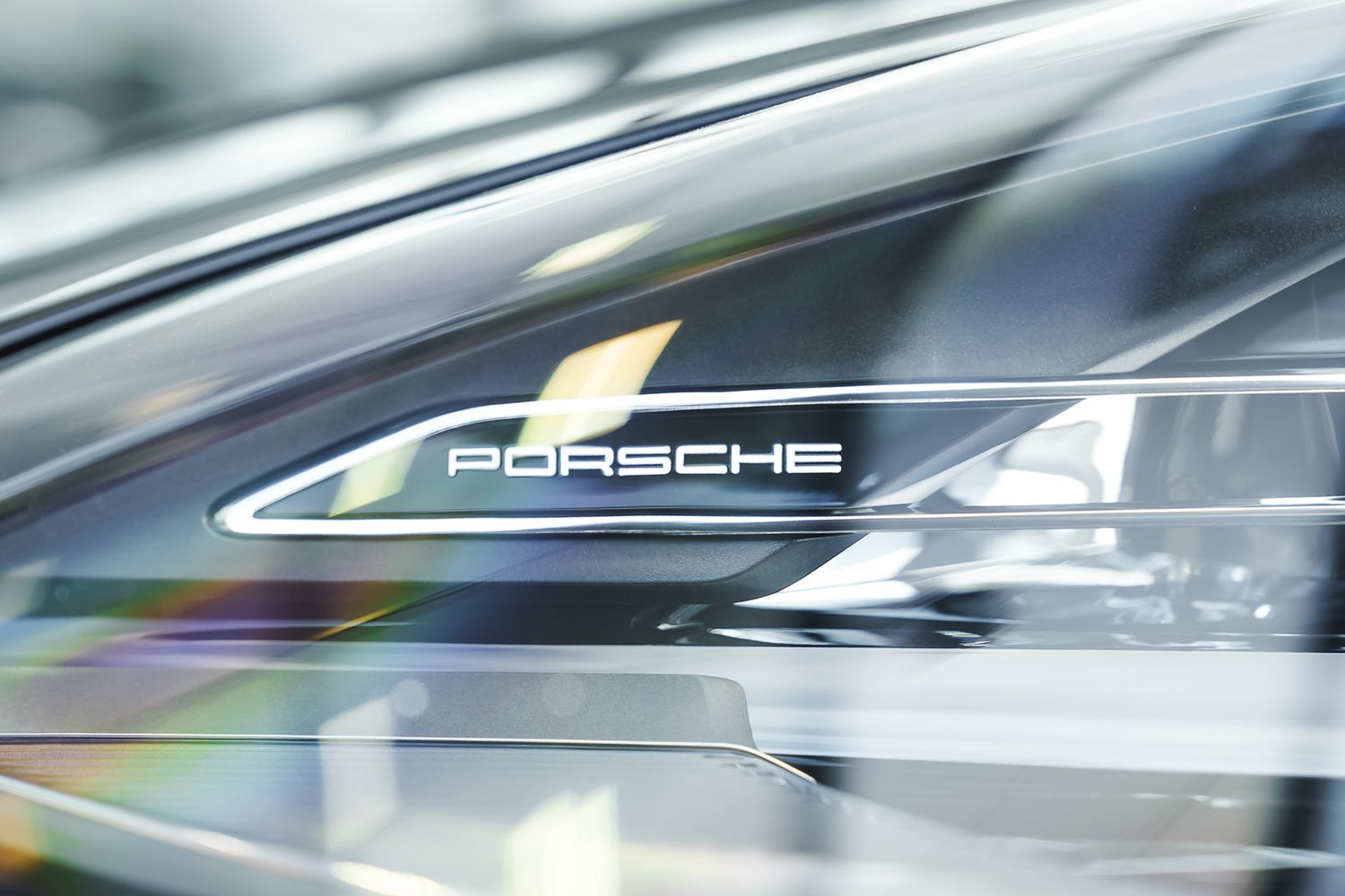 Porsche Macan Semi-Auto PDK