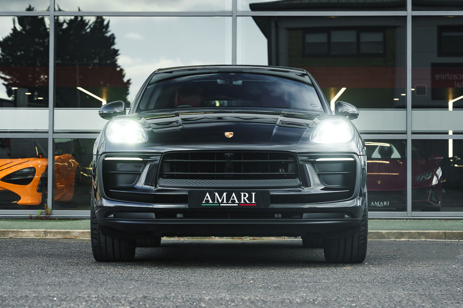 Porsche Macan Semi-Auto PDK