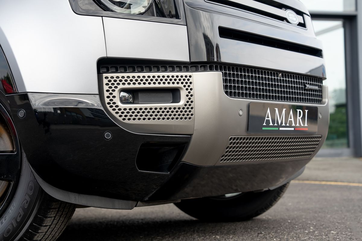LAND ROVER DEFENDER X-DYNAMIC HSE D MHEV Auto