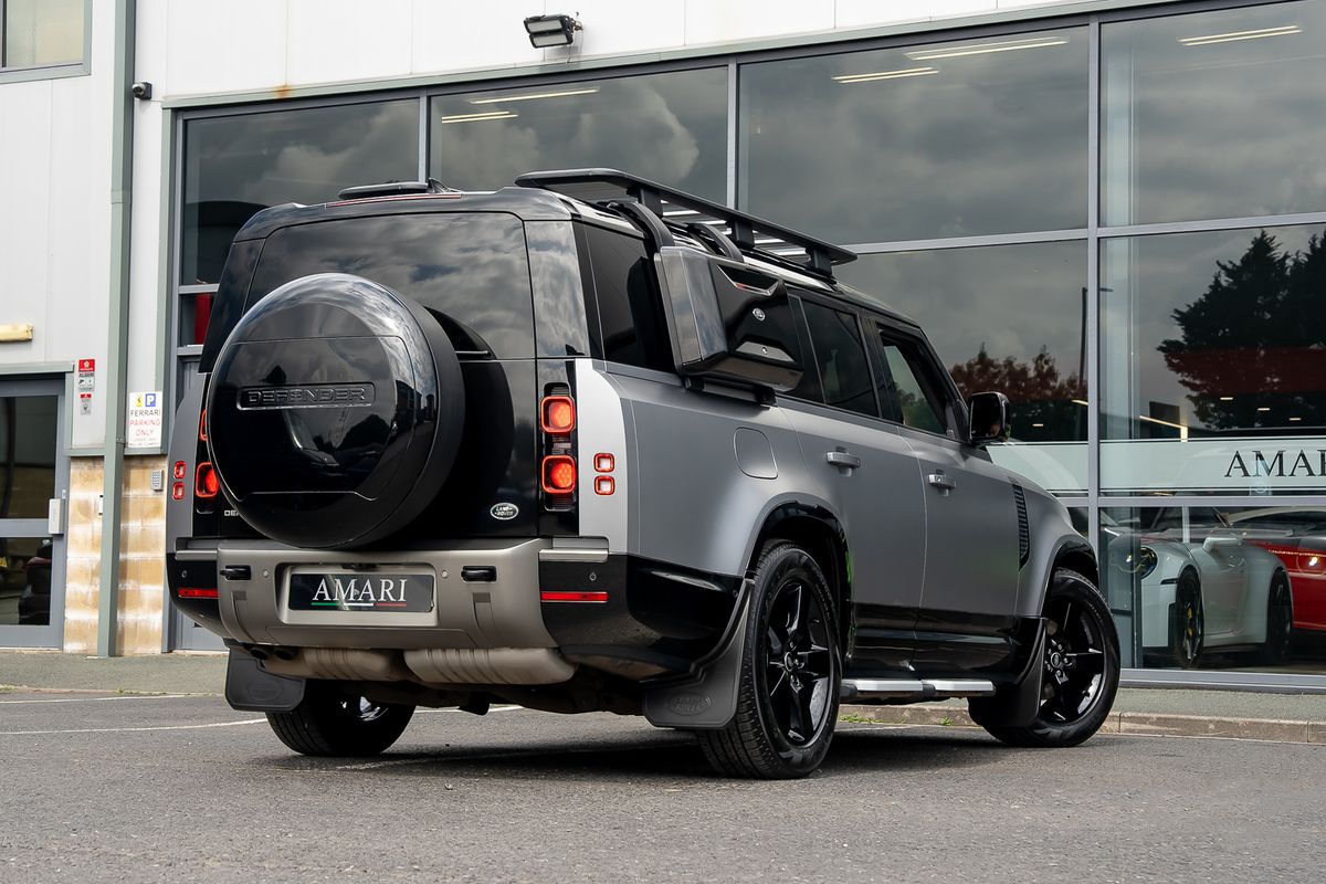 LAND ROVER DEFENDER X-DYNAMIC HSE D MHEV Auto