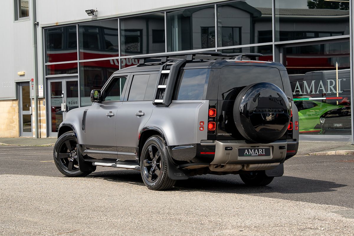 LAND ROVER DEFENDER X-DYNAMIC HSE D MHEV Auto