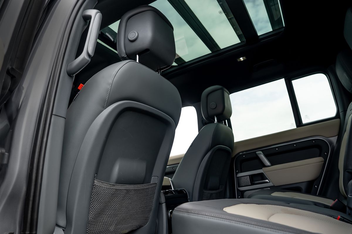 LAND ROVER DEFENDER X-DYNAMIC HSE D MHEV Auto