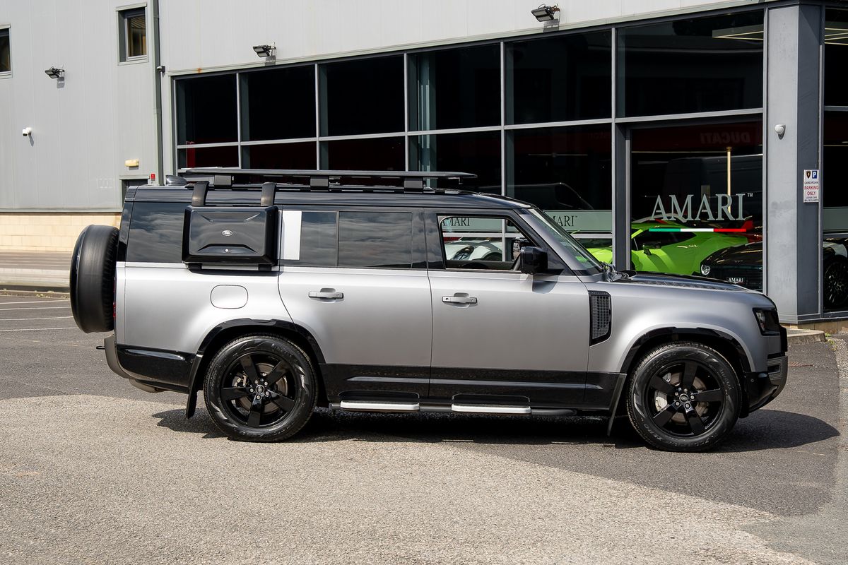 LAND ROVER DEFENDER X-DYNAMIC HSE D MHEV Auto