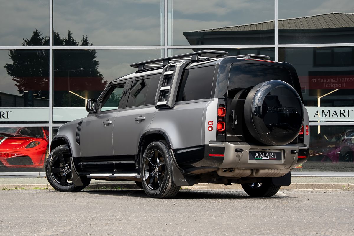 LAND ROVER DEFENDER X-DYNAMIC HSE D MHEV Auto