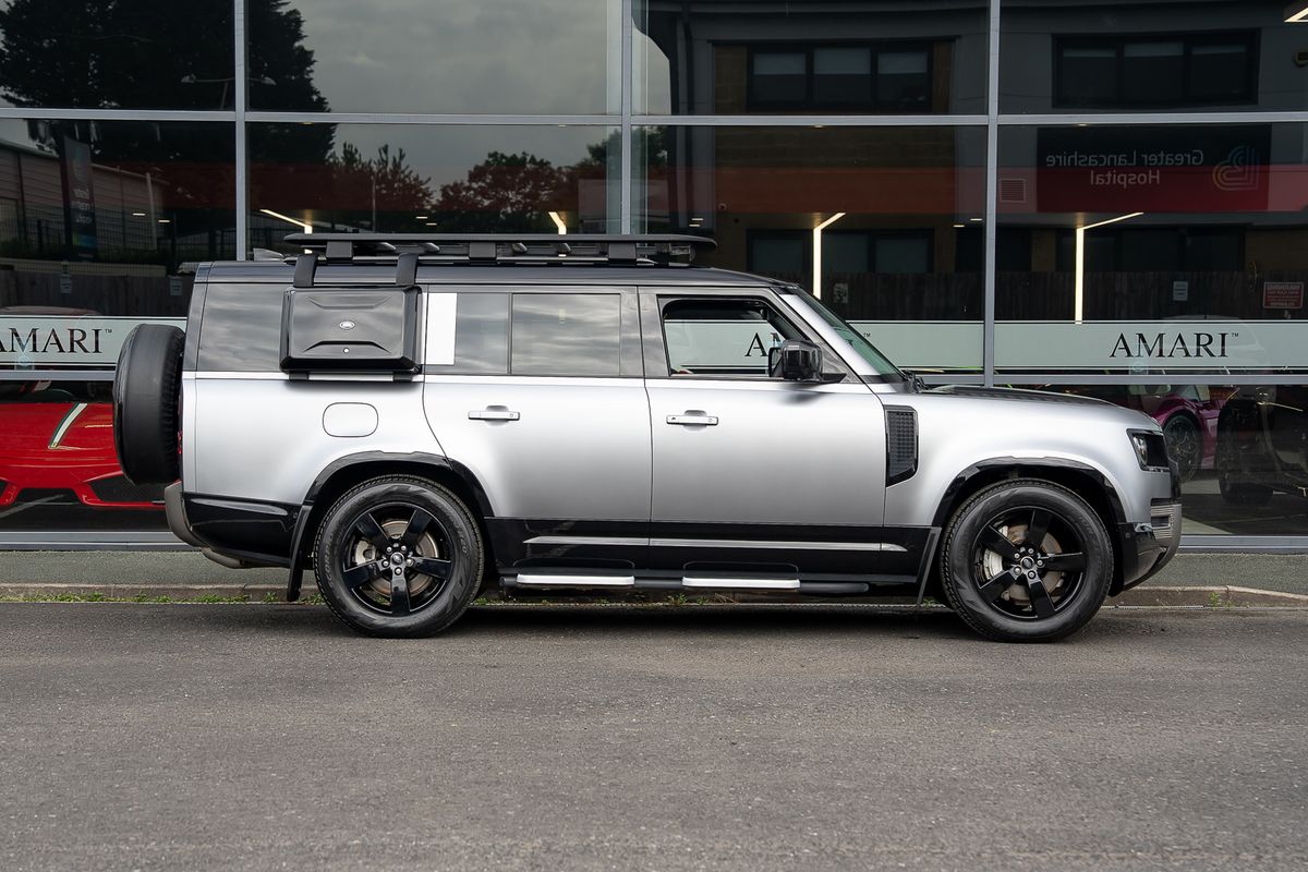 LAND ROVER DEFENDER X-DYNAMIC HSE D MHEV Auto
