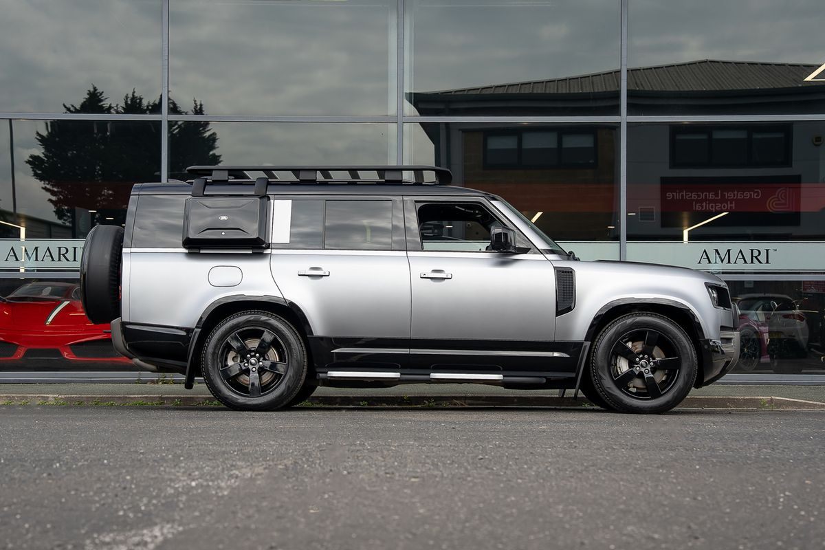 LAND ROVER DEFENDER X-DYNAMIC HSE D MHEV Auto