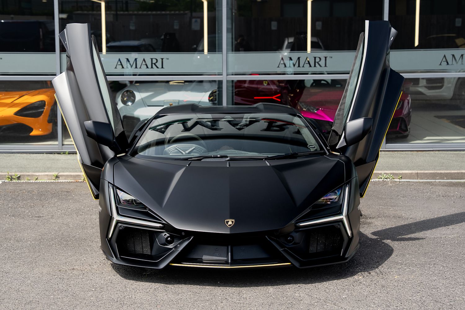 LAMBORGHINI REVUELTO PHEV S-A V12