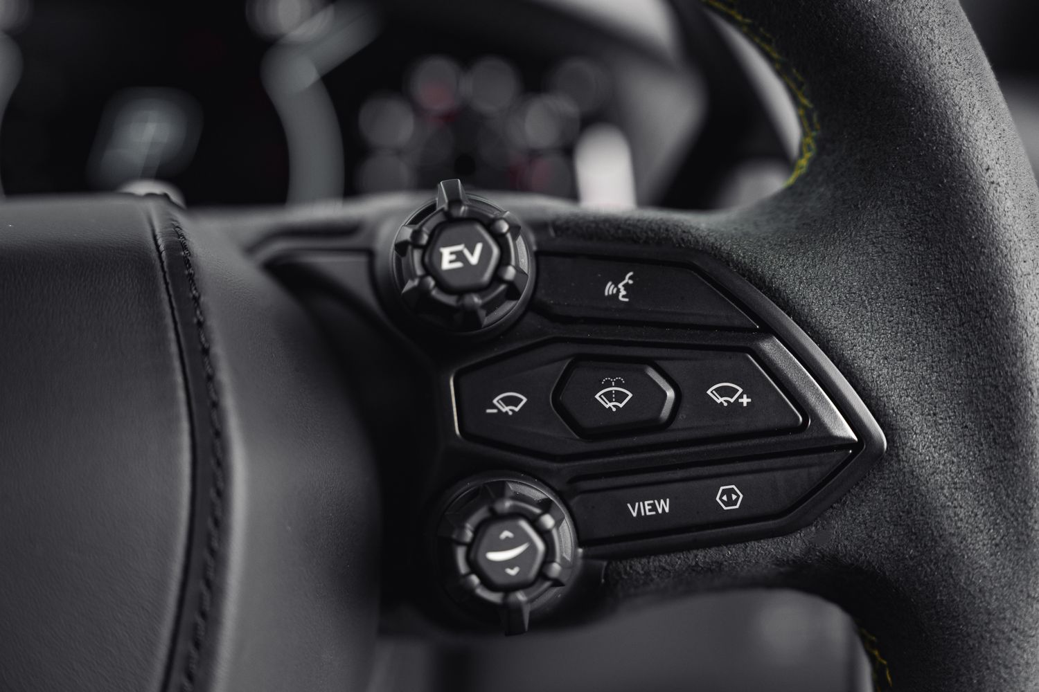 LAMBORGHINI REVUELTO PHEV S-A V12