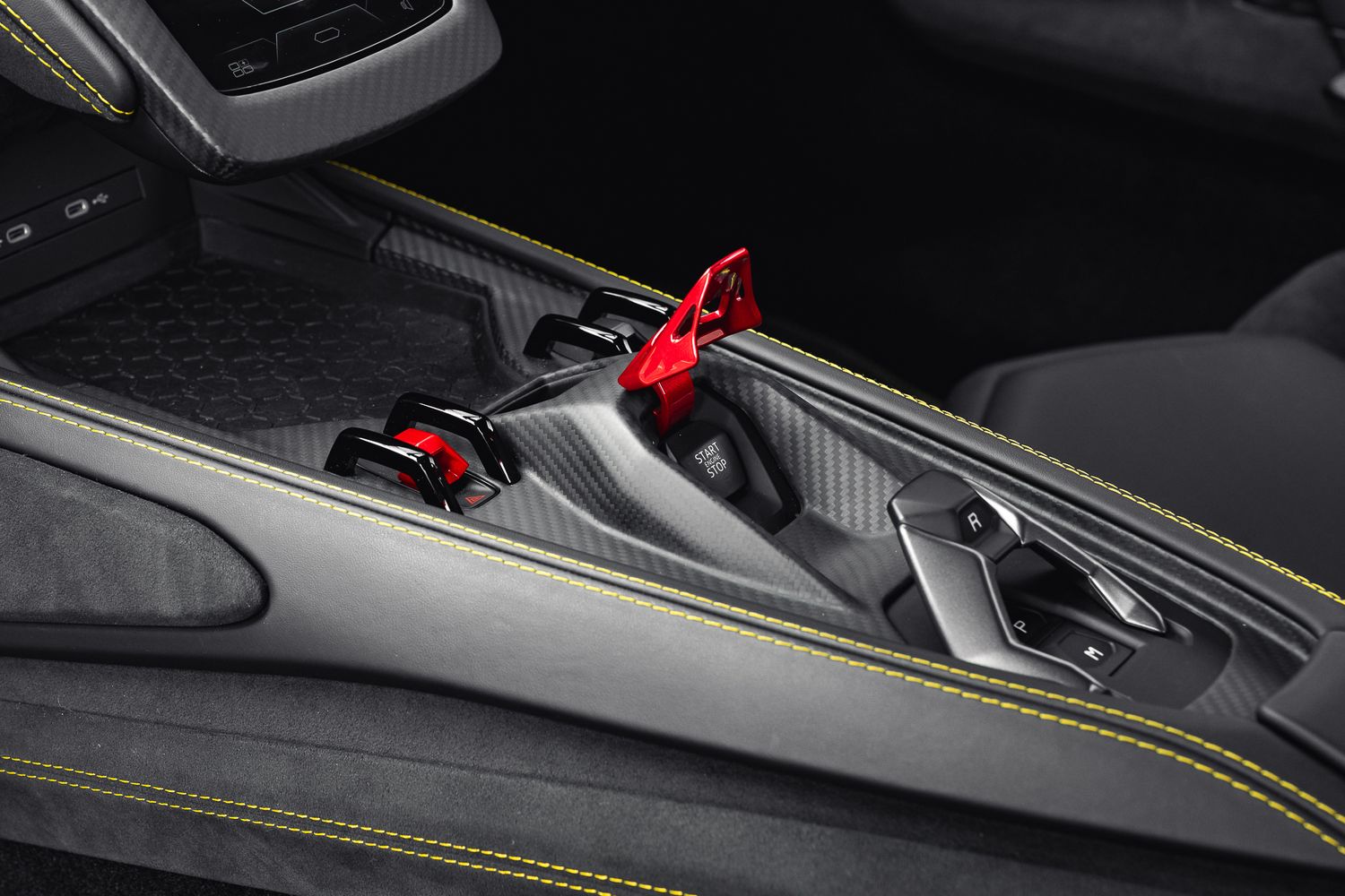 LAMBORGHINI REVUELTO PHEV S-A V12