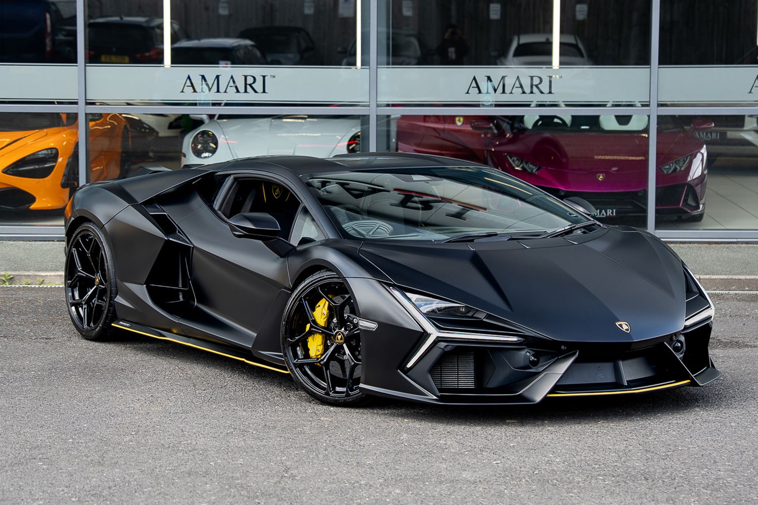 LAMBORGHINI REVUELTO PHEV S-A V12