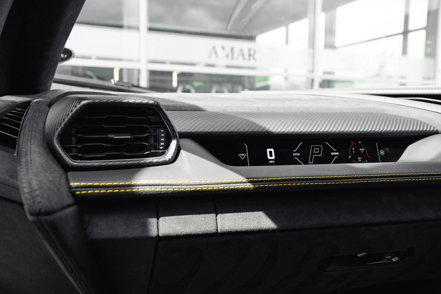 LAMBORGHINI REVUELTO PHEV S-A V12