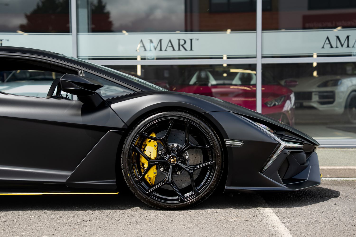 LAMBORGHINI REVUELTO PHEV S-A V12