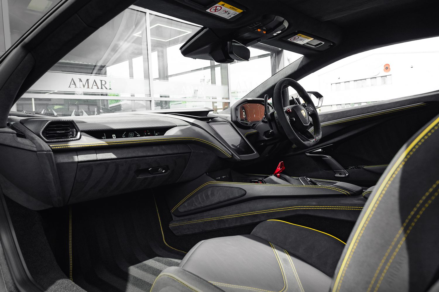 LAMBORGHINI REVUELTO PHEV S-A V12