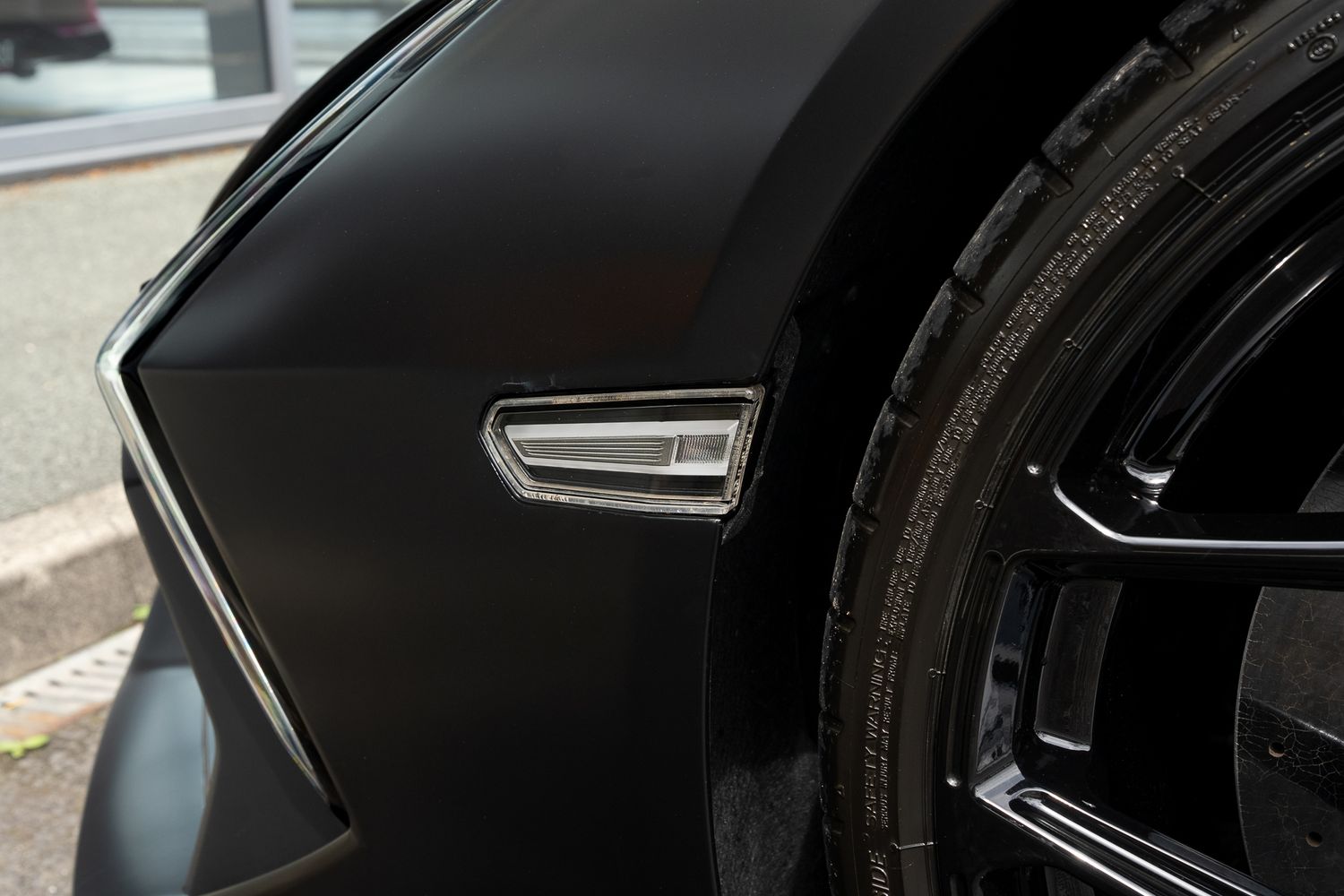 LAMBORGHINI REVUELTO PHEV S-A V12
