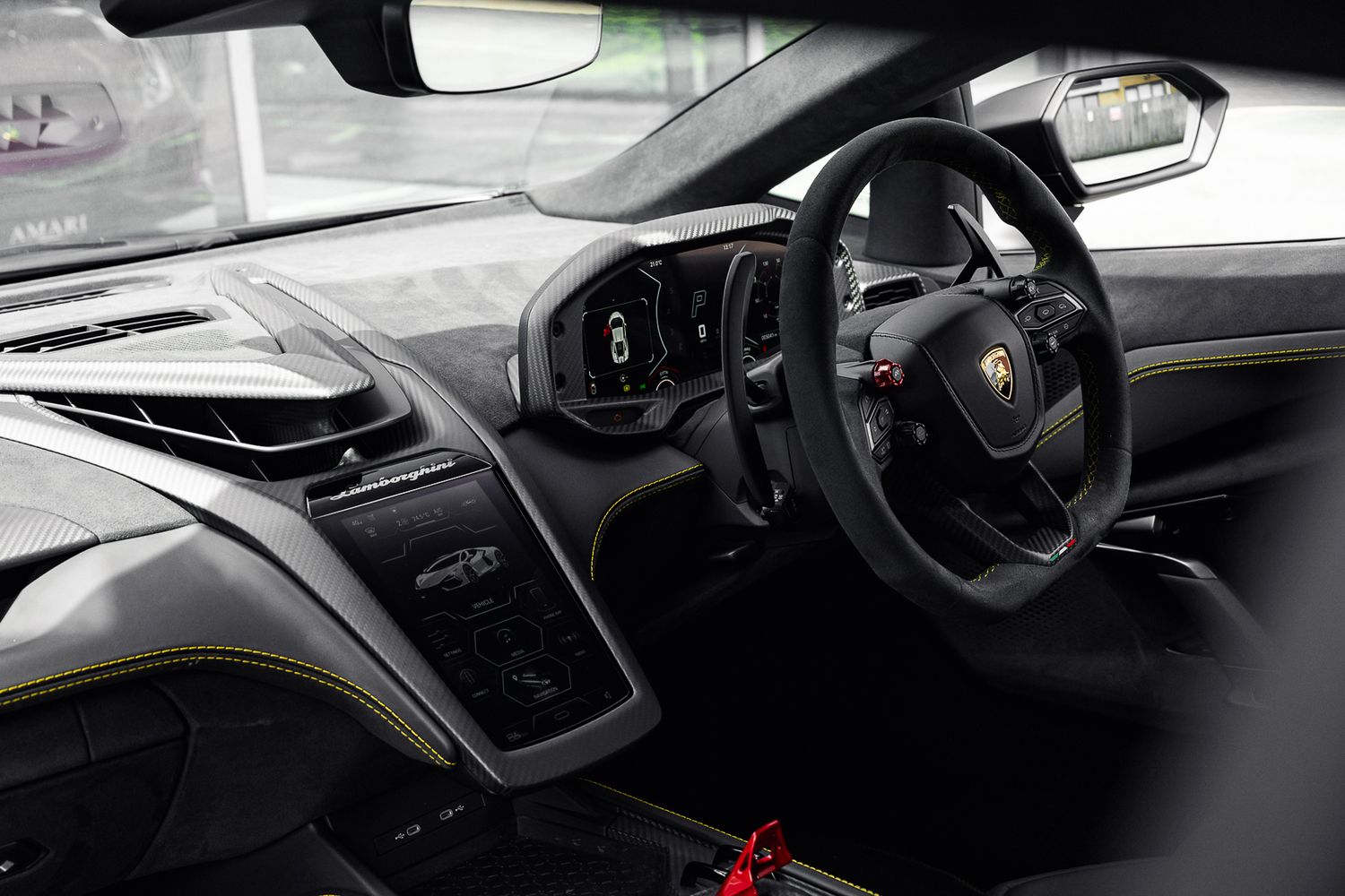 LAMBORGHINI REVUELTO PHEV S-A V12