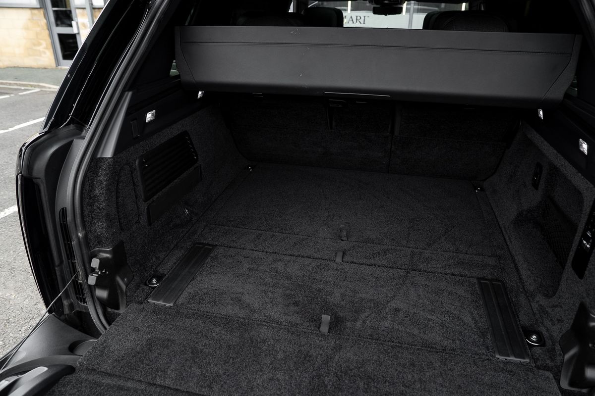 LAND ROVER RANGE ROVER SV Auto LWB SV