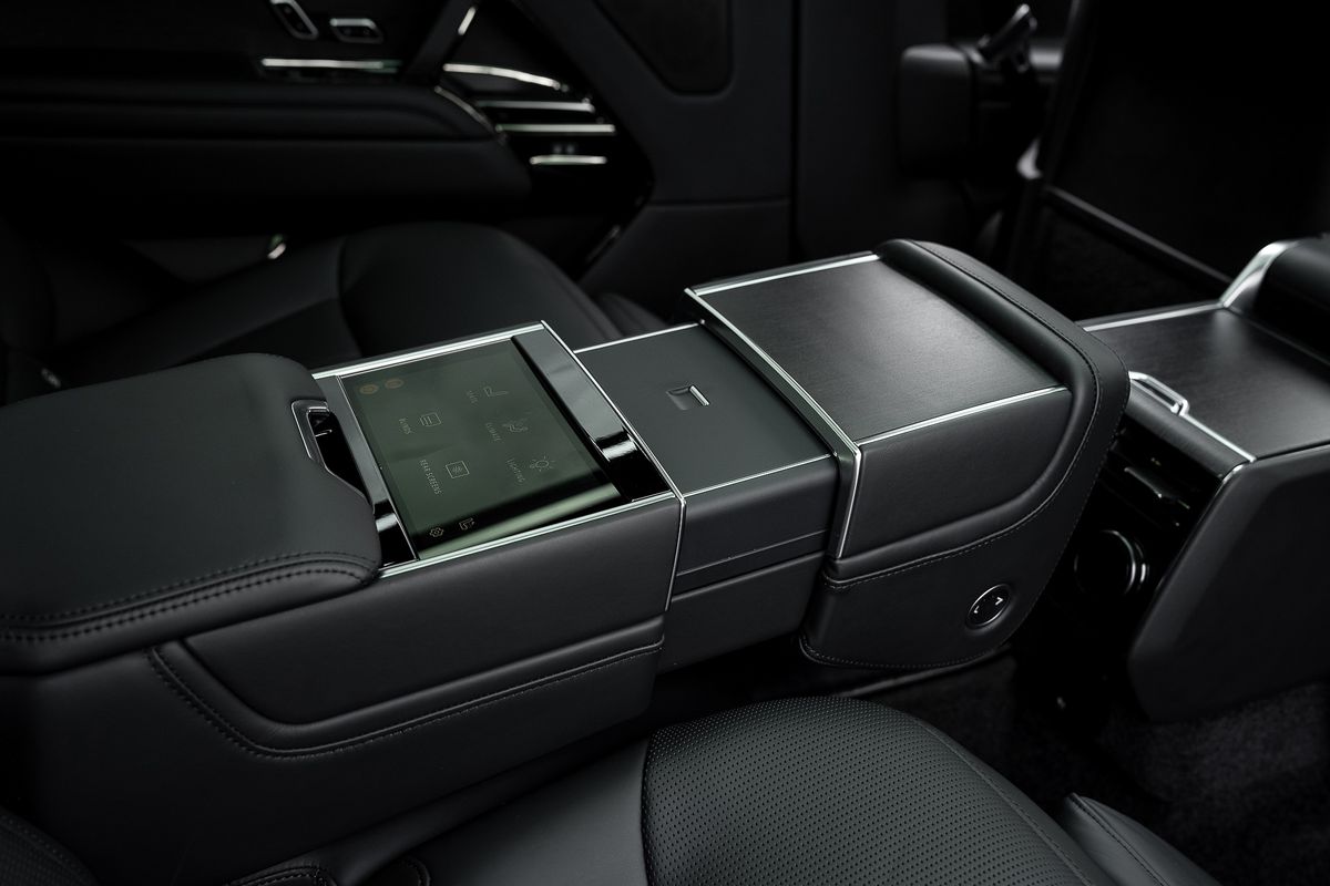 LAND ROVER RANGE ROVER SV Auto LWB SV