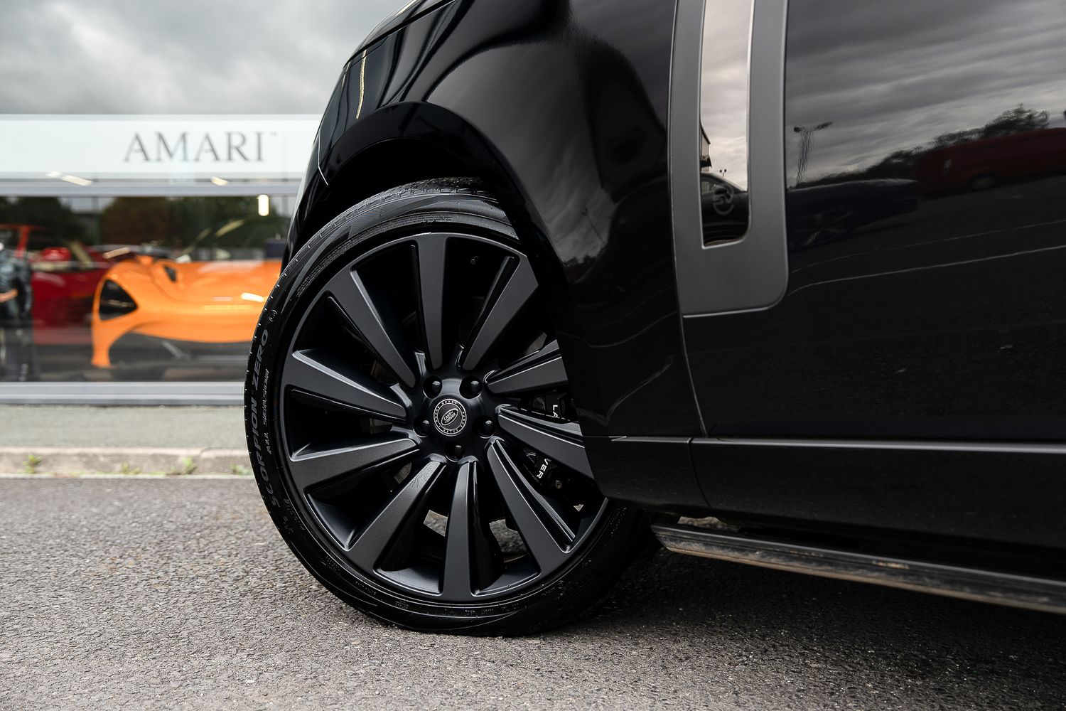 Land Rover Range Rover SV Auto SV