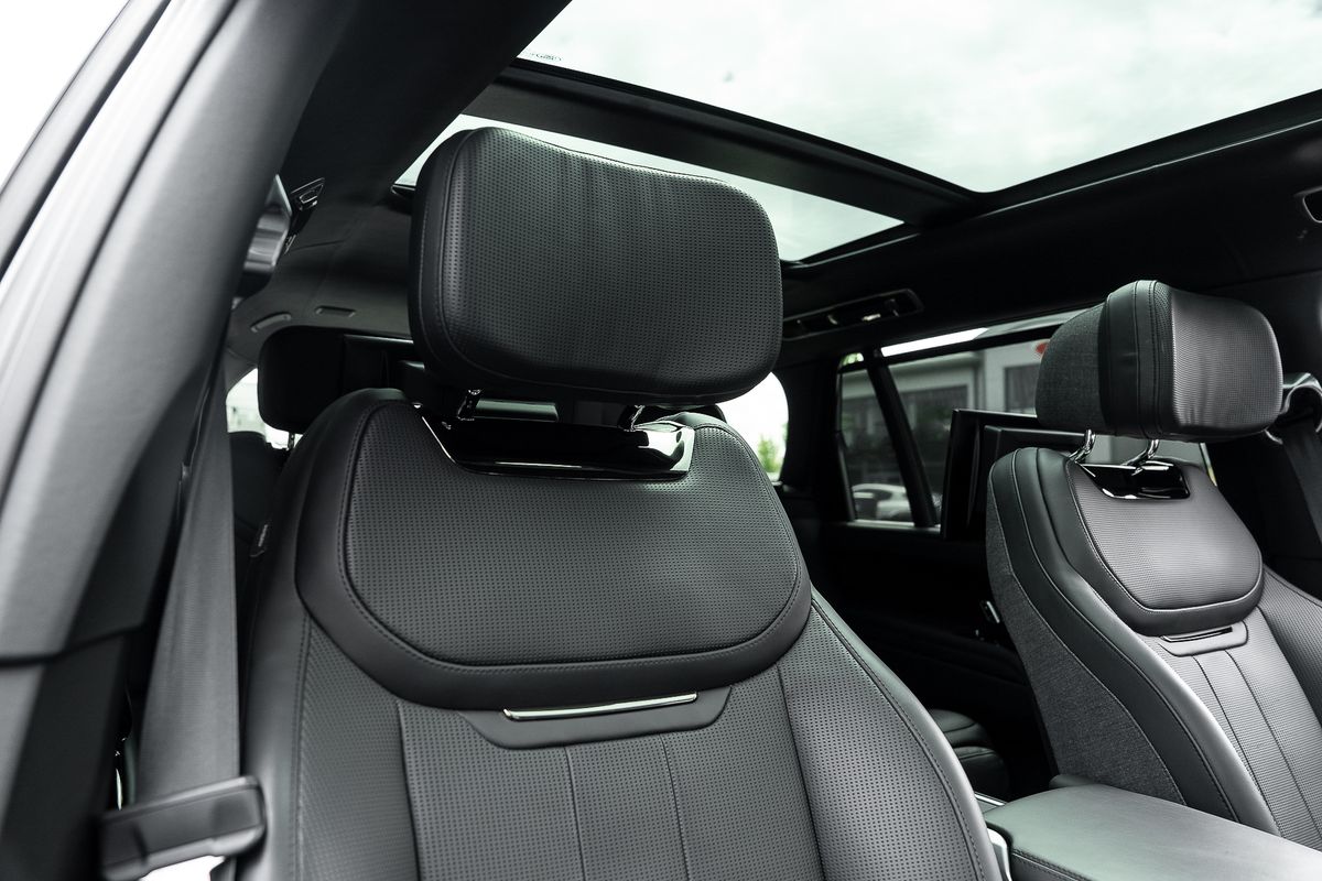 LAND ROVER RANGE ROVER SV Auto LWB SV