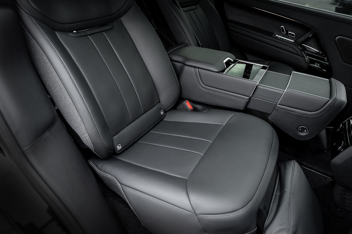LAND ROVER RANGE ROVER SV Auto LWB SV