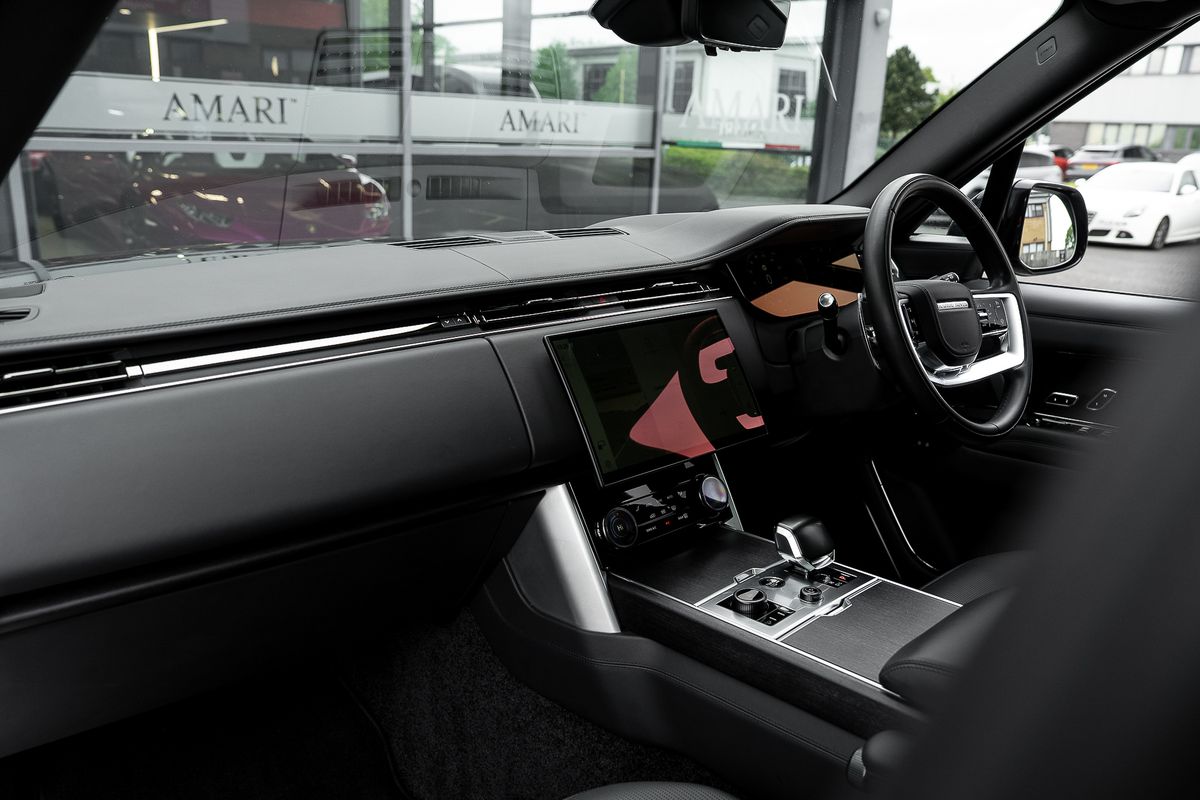LAND ROVER RANGE ROVER SV Auto LWB SV
