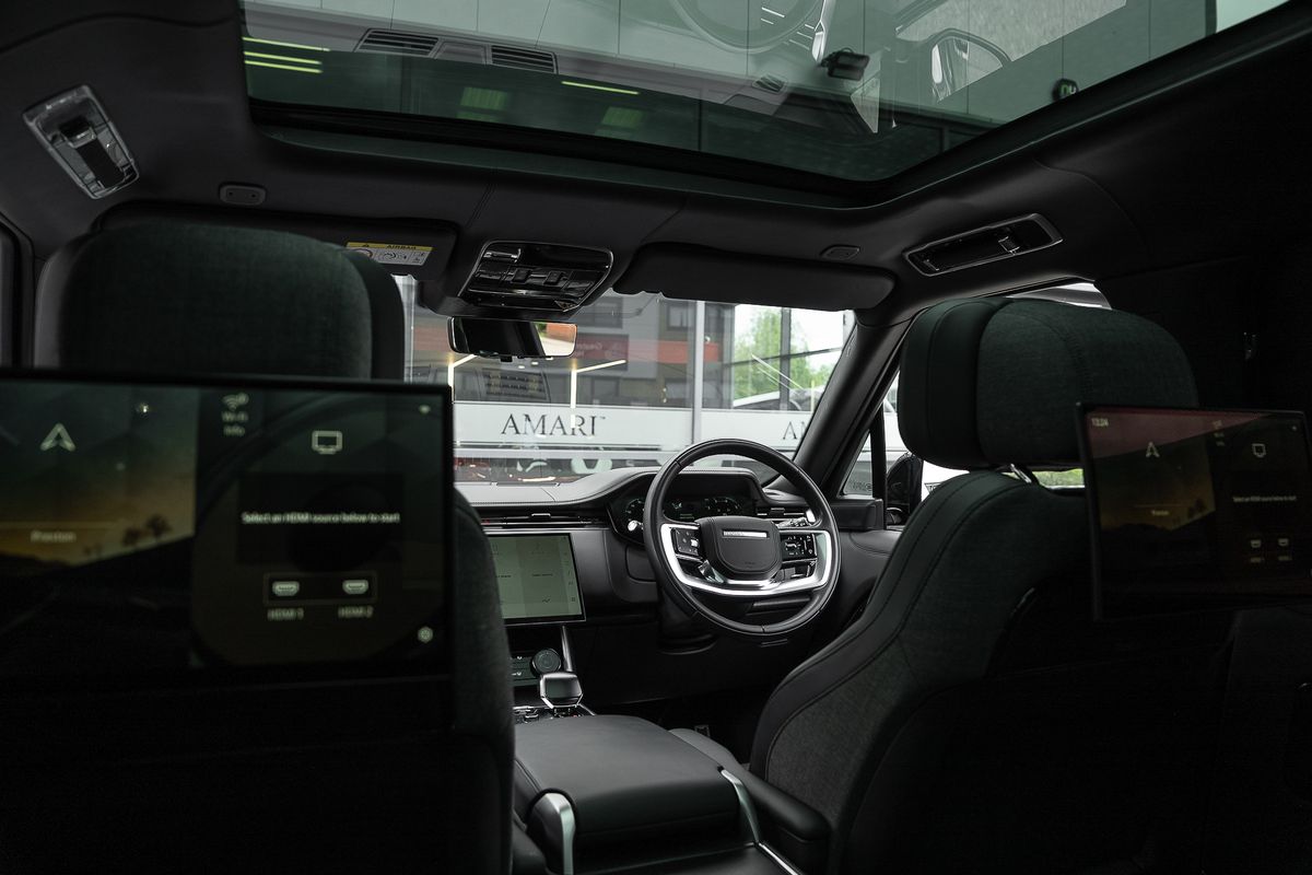 LAND ROVER RANGE ROVER SV Auto LWB SV