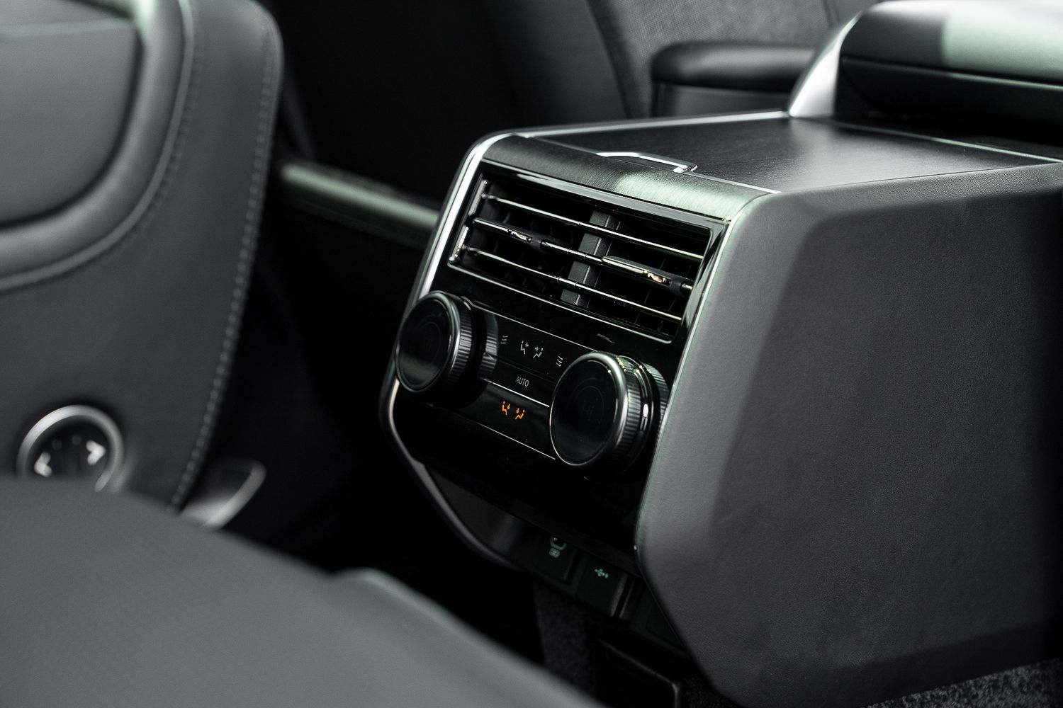 Land Rover Range Rover SV Auto SV